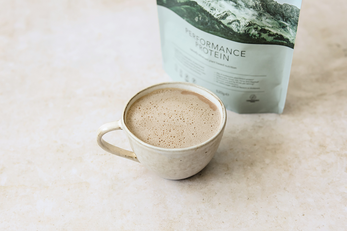 Form Performance Protein - Vegan Protein Powder - 30g of Plant Based Protein per Serving, with BCAAs and Digestive Enzymes. Perfect Post Workout. Tastes Great with Just Water! (Vanilla)