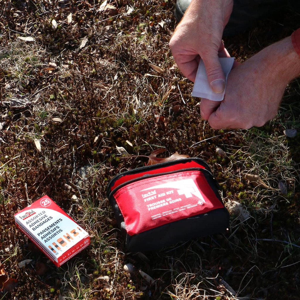 first-aid-central-outdoor-first-aid-kit-81362VY05SL.jpg