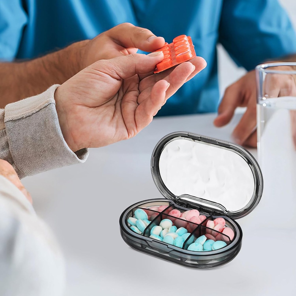 portable-medicine-case-compact-pill-orga-6.jpg