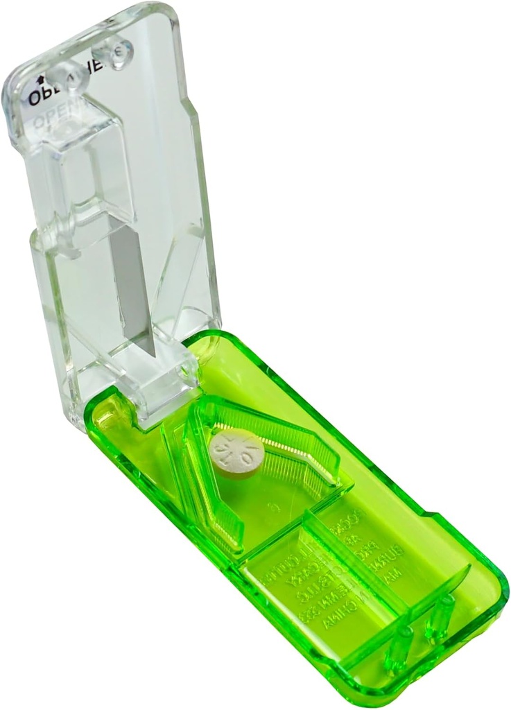 EZY DOZE tablete Cutter in Splitter z Dispenser, Dnevna uporaba, Varno cut tablete, Vitamini, Tablete v polovici ali četrtinah, Natančno in enostavno rezanje, Nerjaveče jeklo rezilo, Potovanje Sized, Zelena, BPA brezplačno