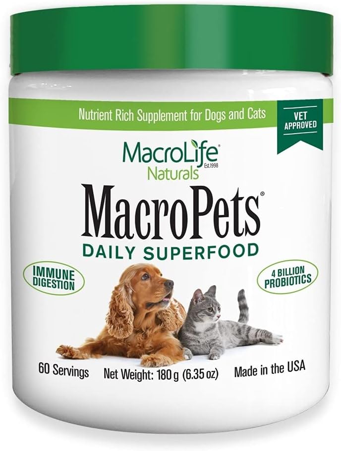 MacroLife Naturals MacroPets Greens Superfood Supplement Powder Topper for Dog Cat Mali Mammal, Natural Nutrition Boost Probiotiki Prebavne encime Vitamin E - Imune Gut Health & Energy - 6,35oz