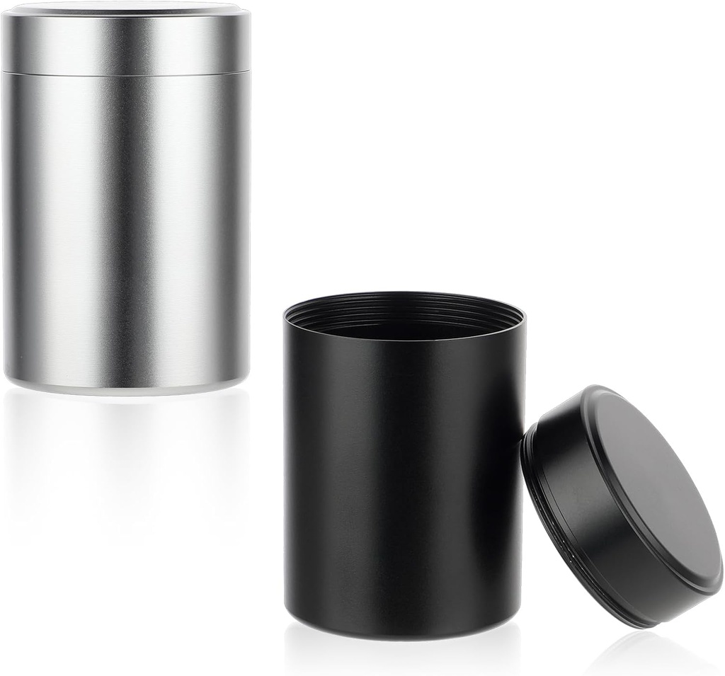 2pcs Prenosni Metal tablete Organizator, Round Daily Pill Box Imetnik žepna mala tableta primer Medicina Organizator Vitamin steklenica Zabojniki za potovanje na prostem ribje olje dopolnila (črna+srebrna)